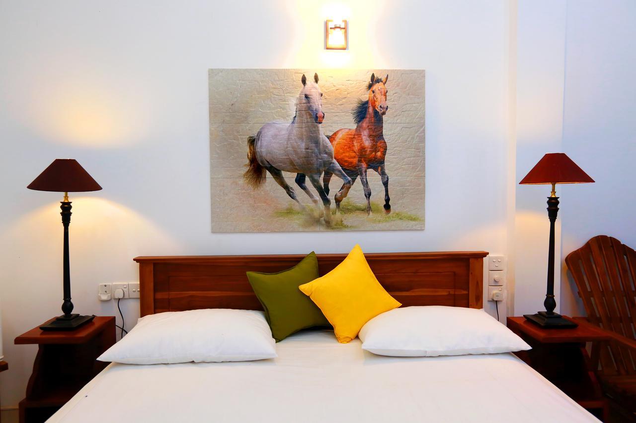 Ceylonika Rest Hotel เบนโตตา ภายนอก รูปภาพ